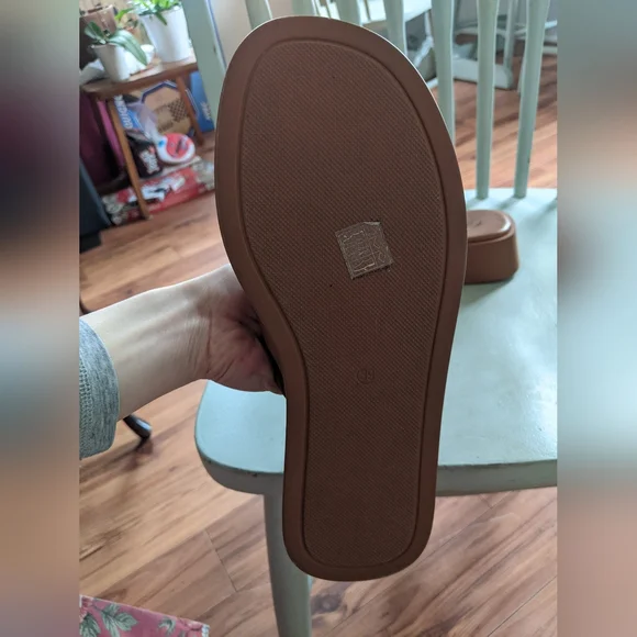 Platform sandals - Picture 4 of 4